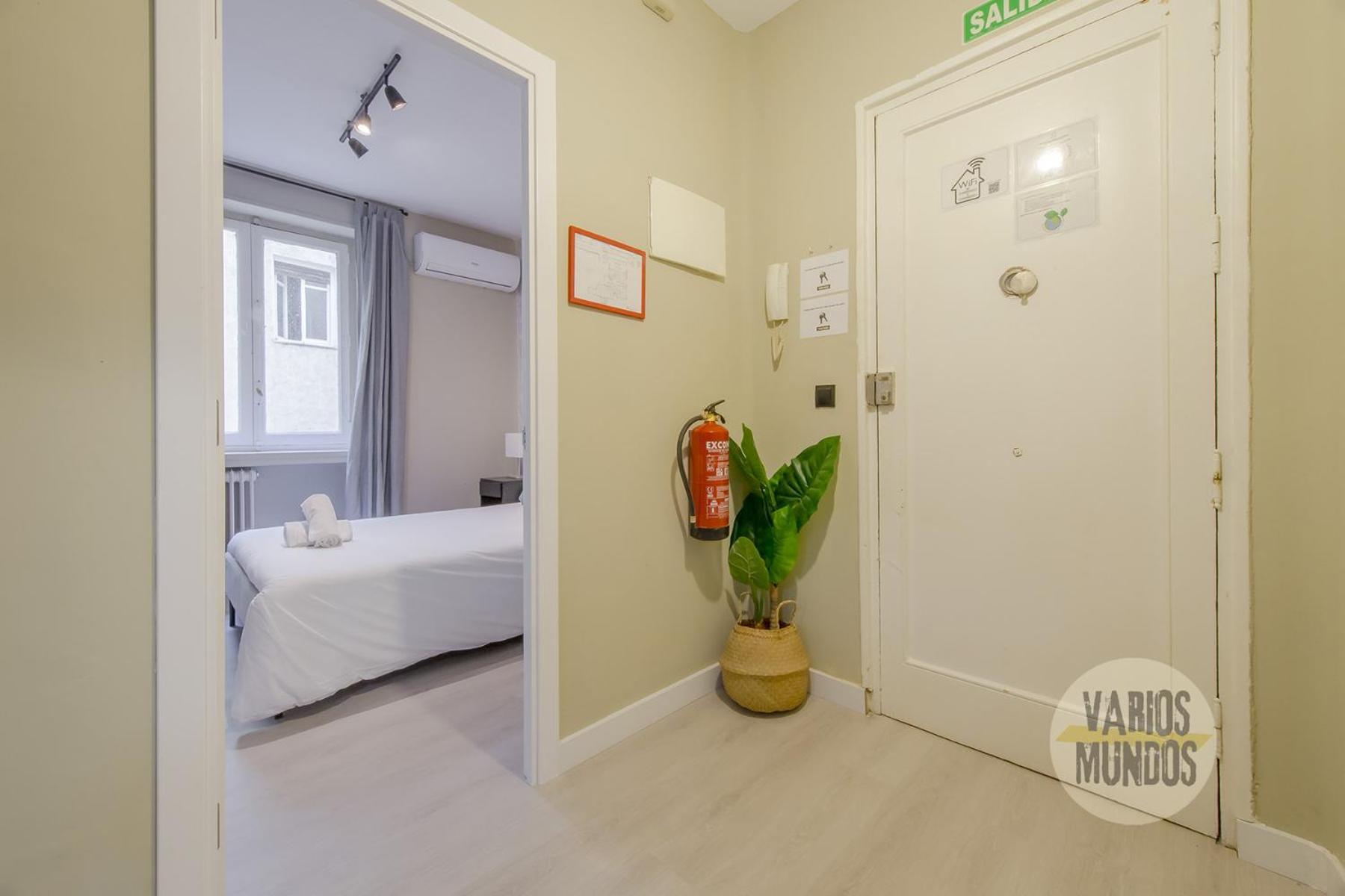 Apartamento Centrico Apt En La Calle Toledo 77 Madrid Exterior foto